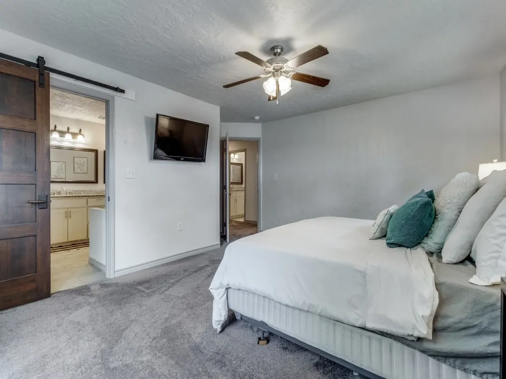 203 Pueblo Drive Lake Kiowa TX 76240