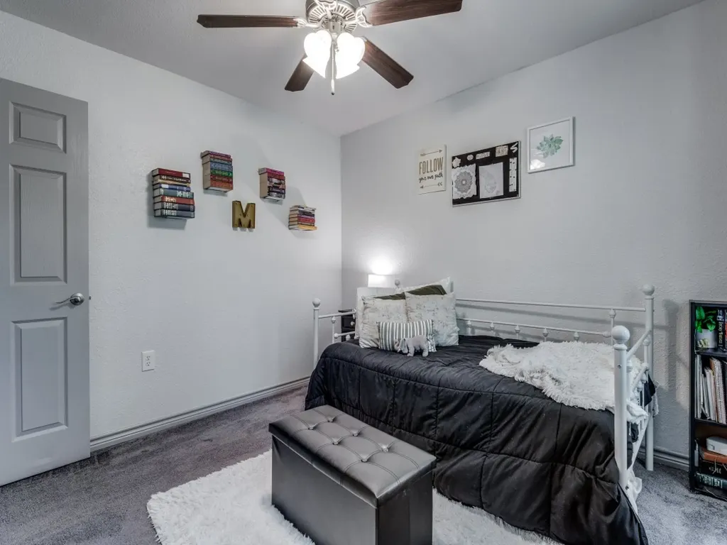 203 Pueblo Drive Lake Kiowa TX 76240