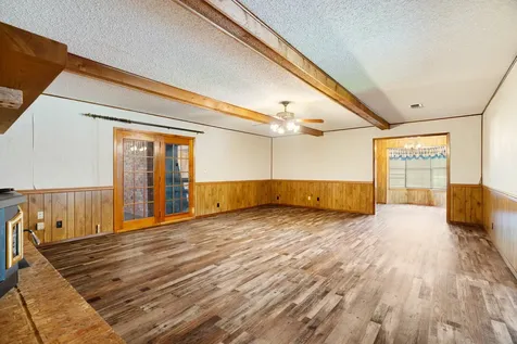 615 N Main Street Bogata TX 75417