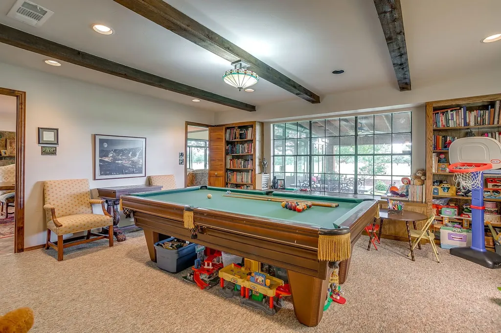 3929 Diamond Loch W North Richland Hills TX 76180
