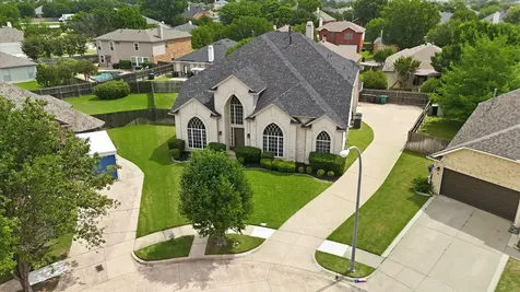 8412 Island Court Fort Worth TX 76137