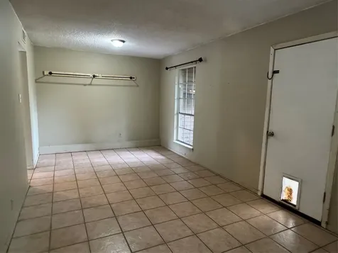 212 N Mimosa Ore City TX 75683