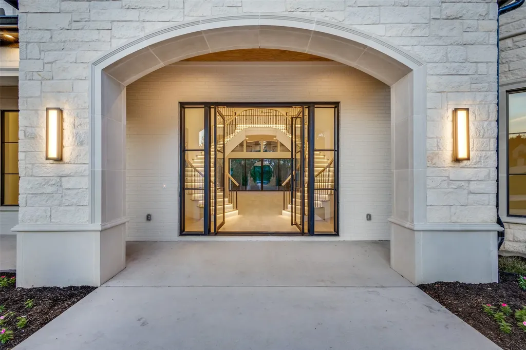 4636 Lake Breeze Drive Mckinney TX 75071