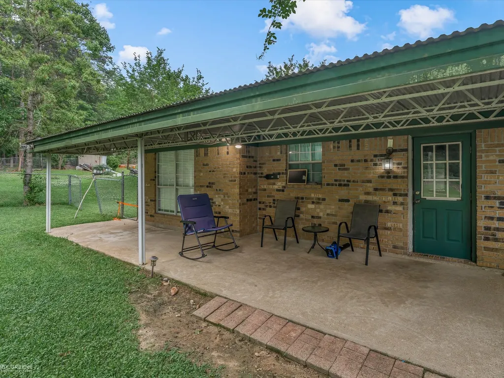 208 Boutte Circle Blanchard LA 71107