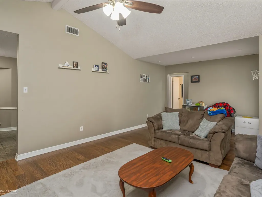 208 Boutte Circle Blanchard LA 71107