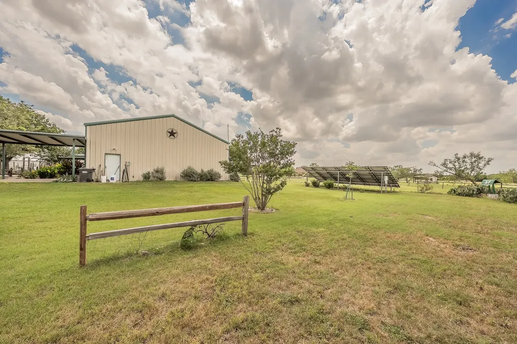 501 Country Lane Haslet TX 76052
