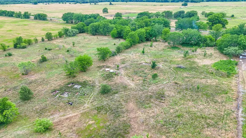 8365 Fm 642 Purdon TX 76679