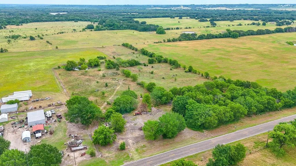 8365 Fm 642 Purdon TX 76679