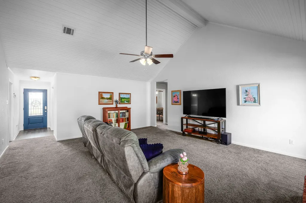 314 Jackson Heights Lorena TX 76655