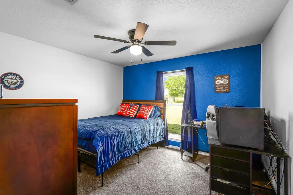 314 Jackson Heights Lorena TX 76655