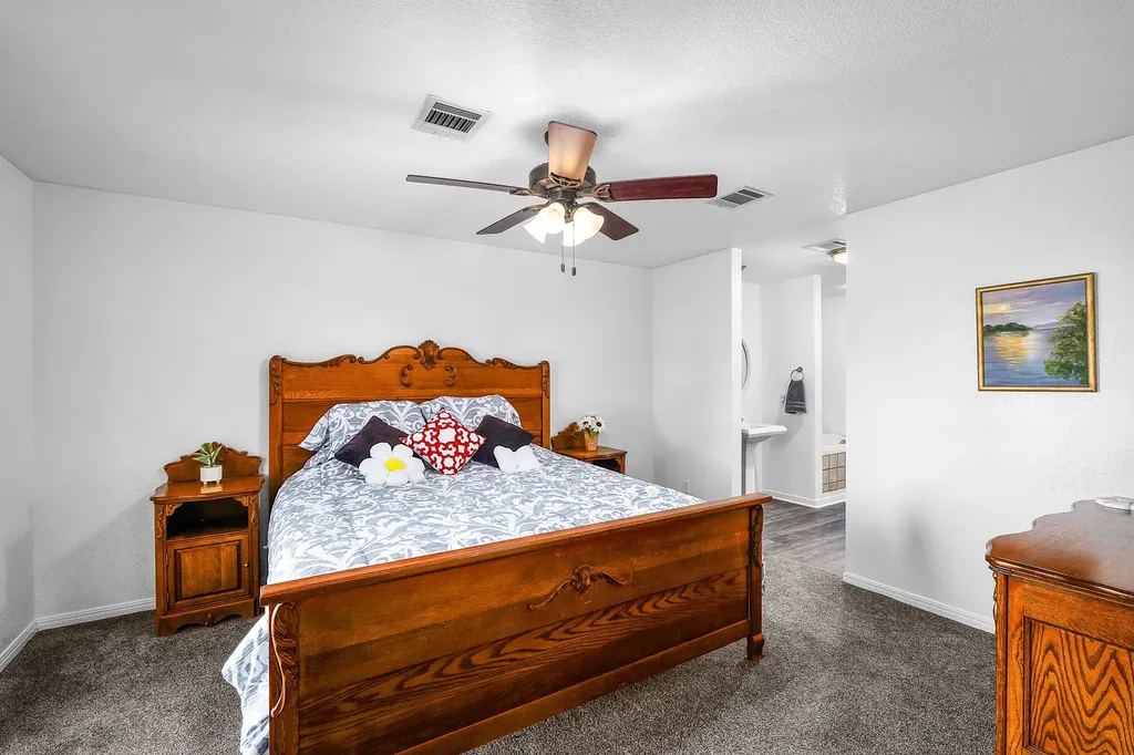 314 Jackson Heights Lorena TX 76655
