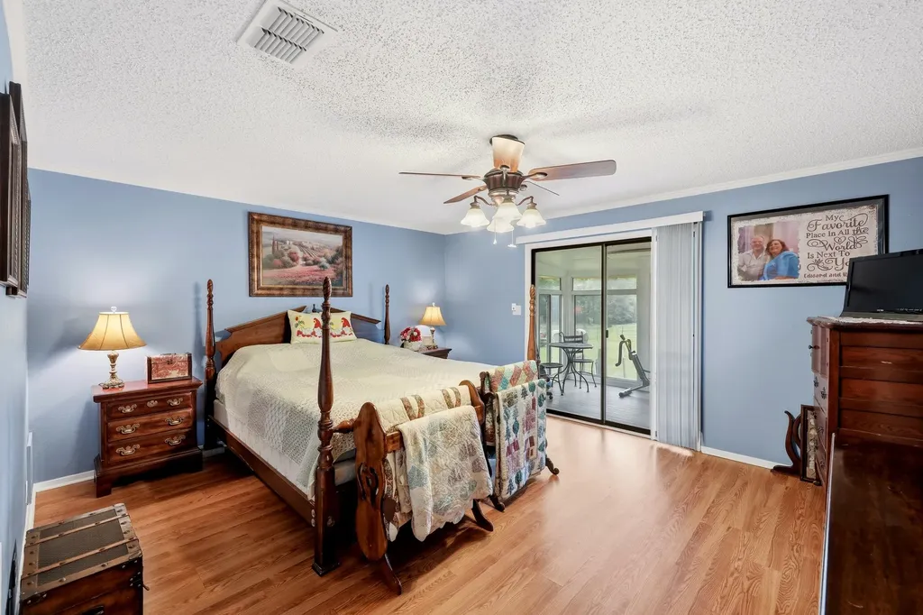 1211 An County Road 153 Palestine TX 75801