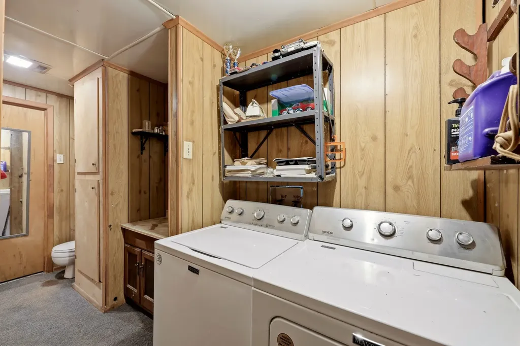 1211 An County Road 153 Palestine TX 75801
