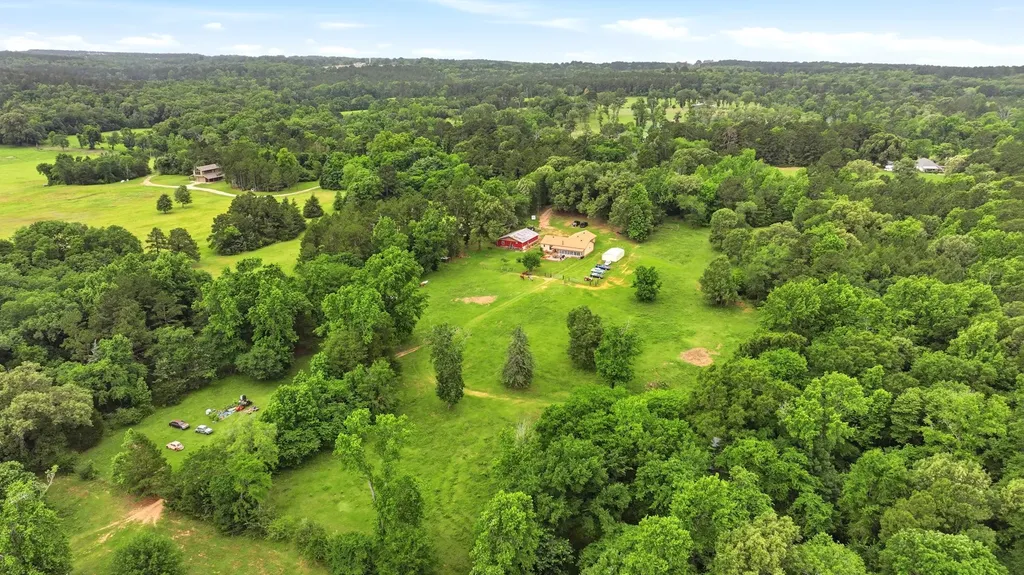 1211 An County Road 153 Palestine TX 75801