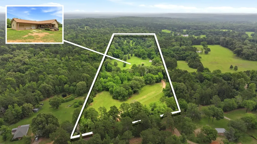 1211 An County Road 153 Palestine TX 75801