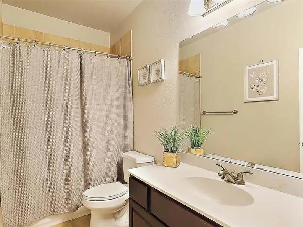 1816 Desoto Drive Mckinney TX 75072