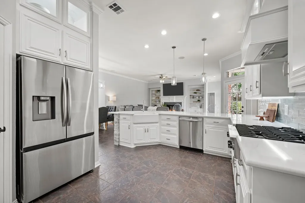 4111 Paddington Lane Colleyville TX 76034