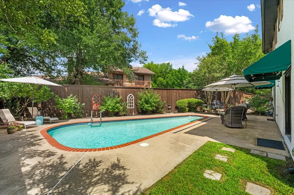 1604 Dogwood Trail Corsicana TX 75110