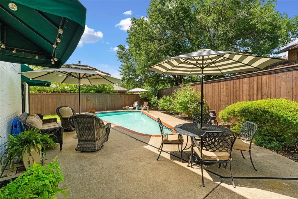 1604 Dogwood Trail Corsicana TX 75110