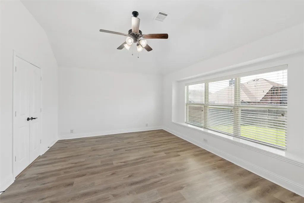 8117 Canyon Drive Aubrey TX 76227