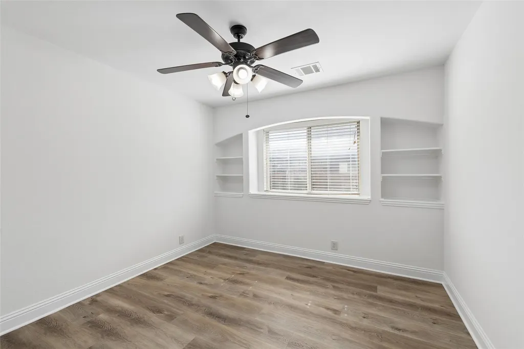 8117 Canyon Drive Aubrey TX 76227