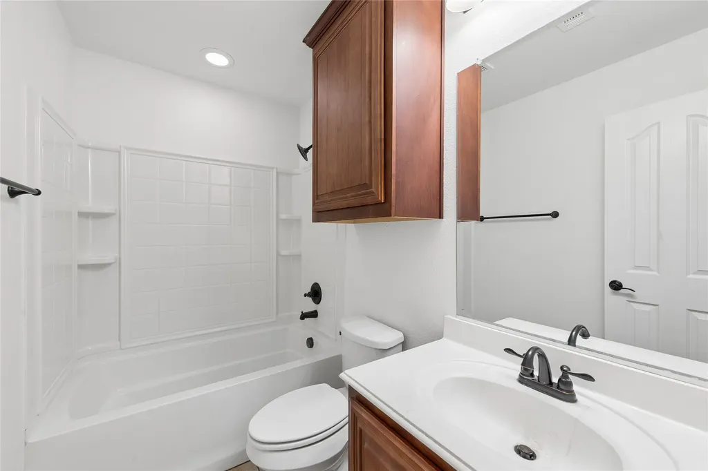 8117 Canyon Drive Aubrey TX 76227