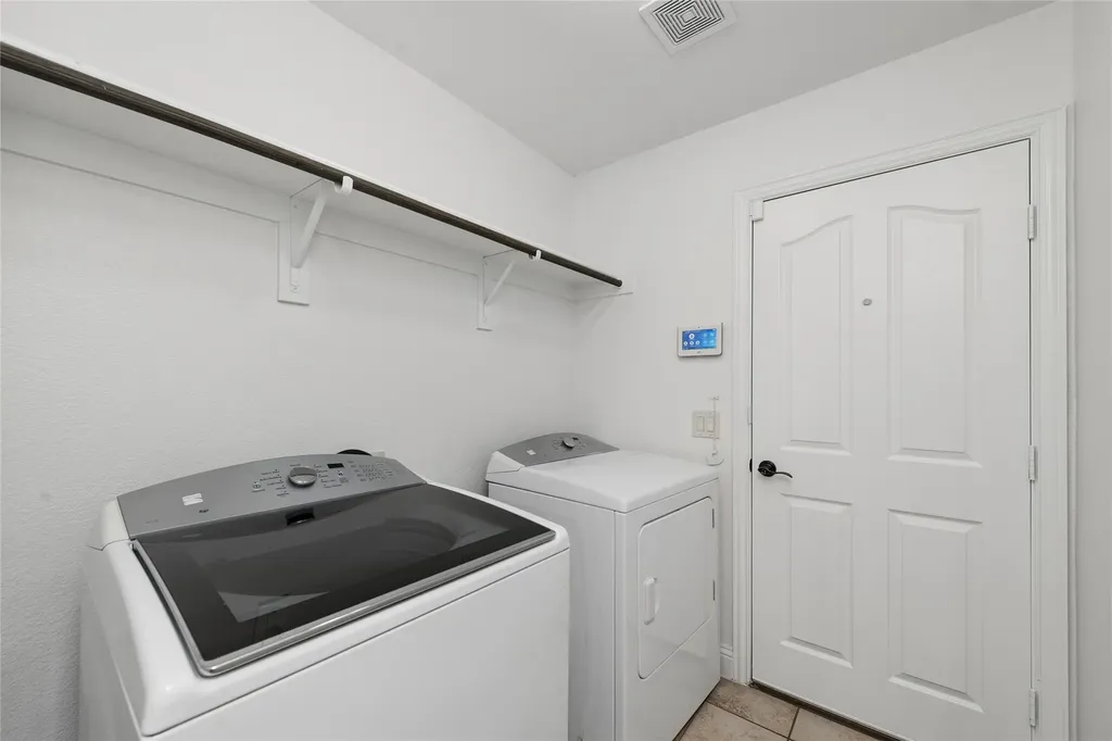 8117 Canyon Drive Aubrey TX 76227