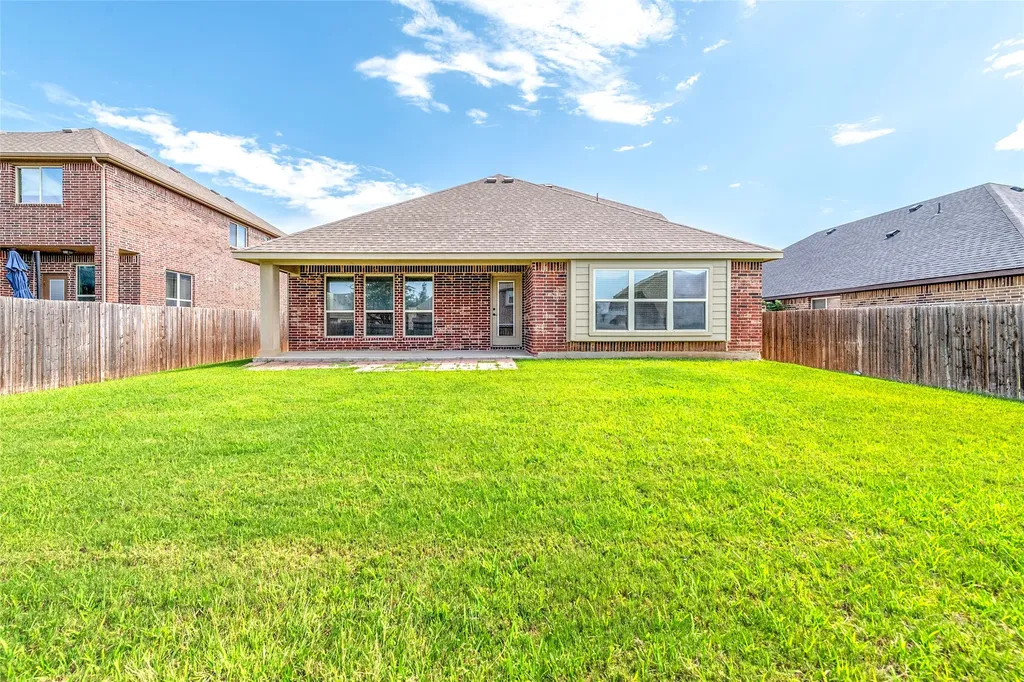 8117 Canyon Drive Aubrey TX 76227