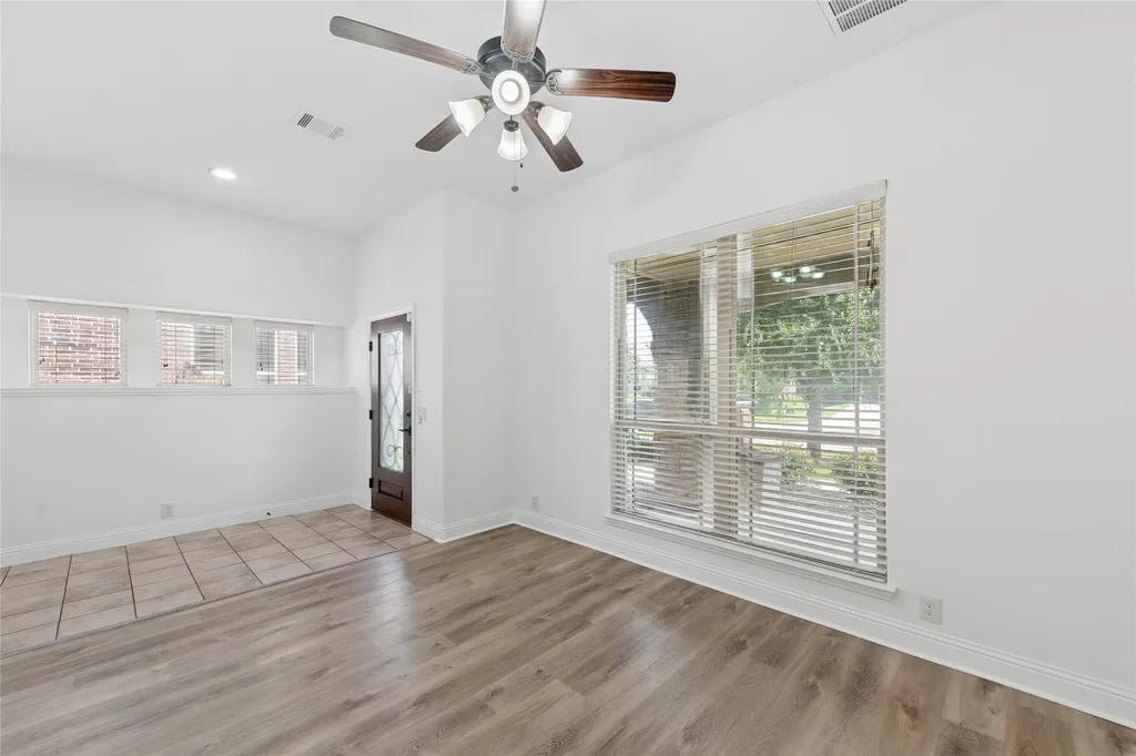 8117 Canyon Drive Aubrey TX 76227