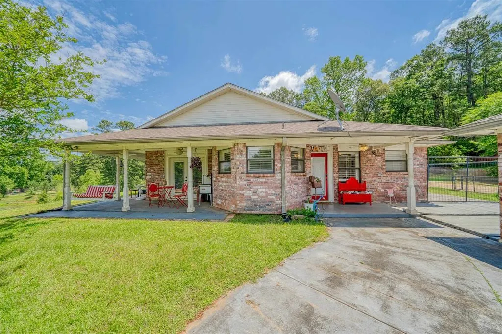 1936 B Silver Maple Road Big Sandy TX 75755