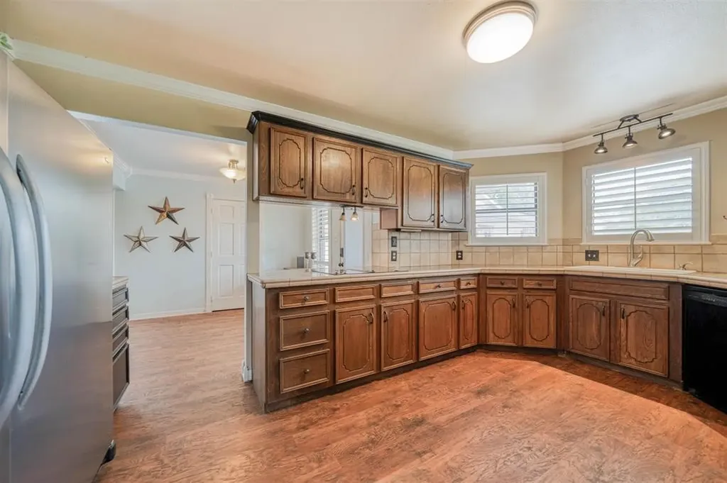 1936 B Silver Maple Road Big Sandy TX 75755