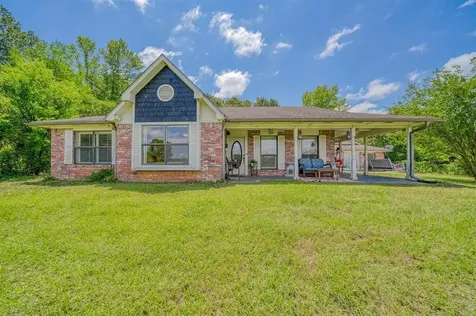 1936 B Silver Maple Road Big Sandy TX 75755