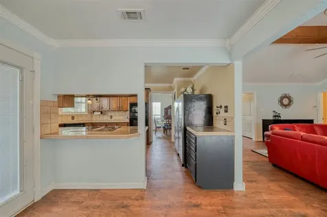1936 B Silver Maple Road Big Sandy TX 75755