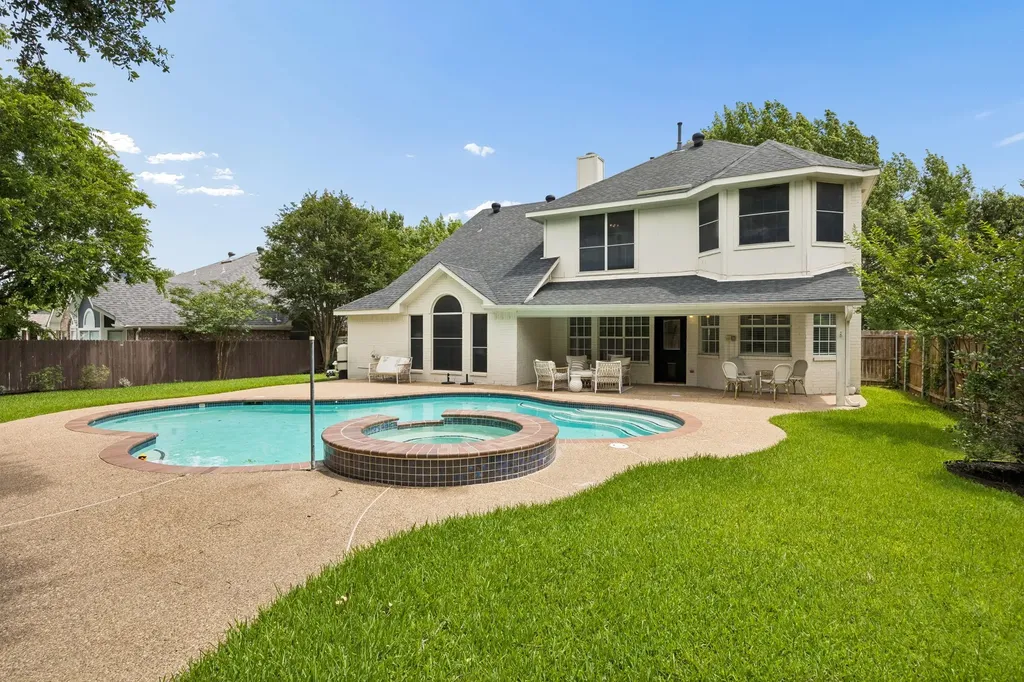 49 Cimarron Drive Trophy Club TX 76262