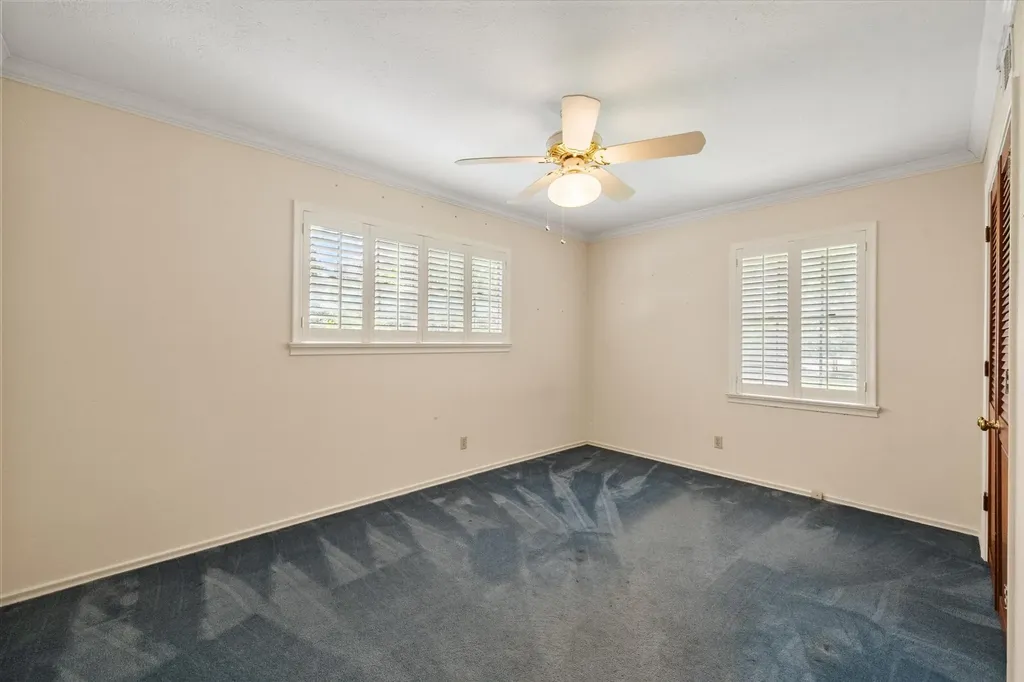 10111 Estate Lane Dallas TX 75238