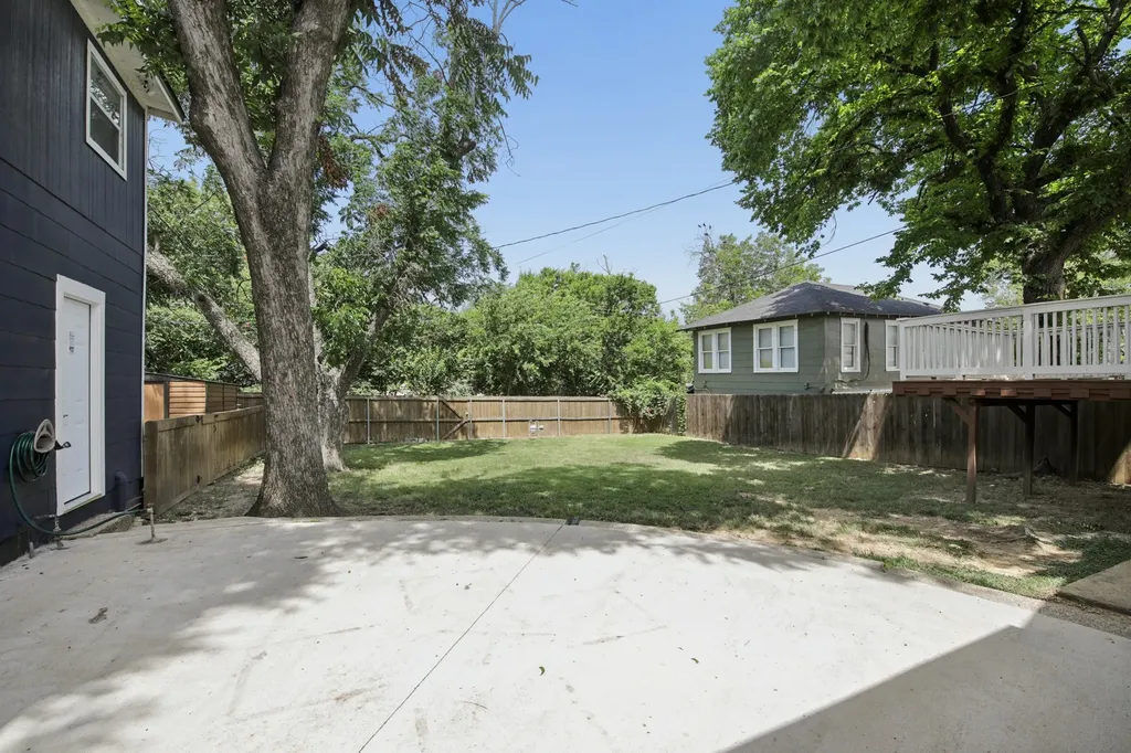 3614 Gordon Avenue Fort Worth TX 76110