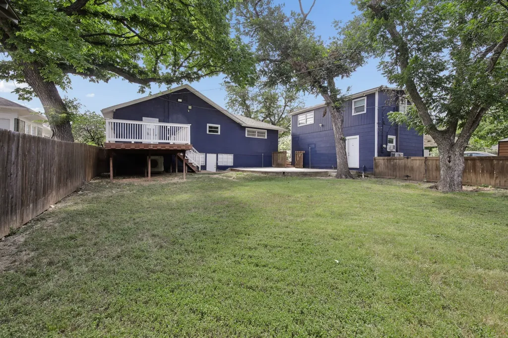 3614 Gordon Avenue Fort Worth TX 76110