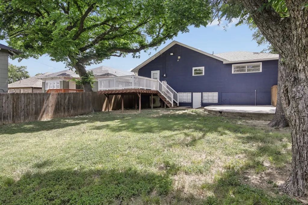 3614 Gordon Avenue Fort Worth TX 76110
