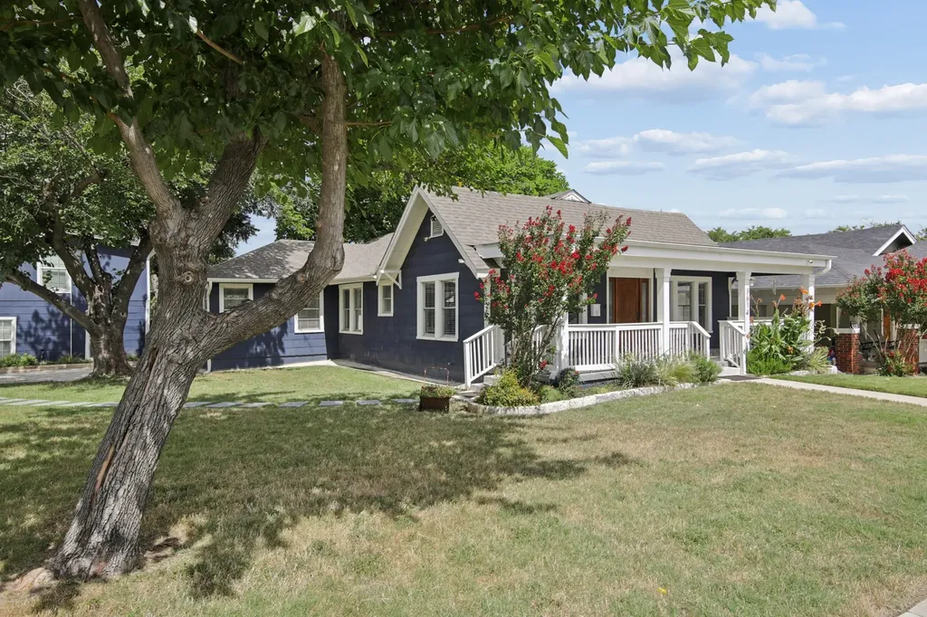 3614 Gordon Avenue Fort Worth TX 76110
