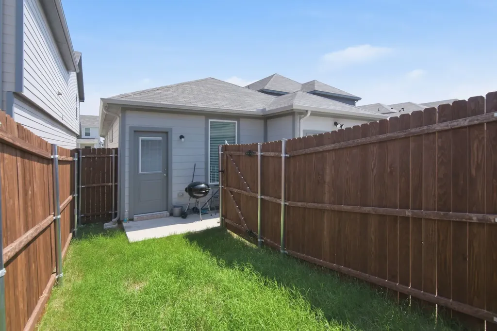 3141 Pecan Farm Lane Fort Worth TX 76140