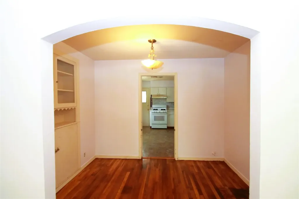 808 Emery Street Denton TX 76201