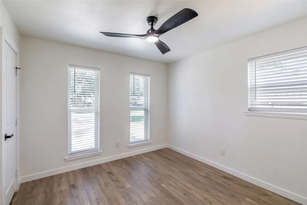524 Circleview Drive N Hurst TX 76054