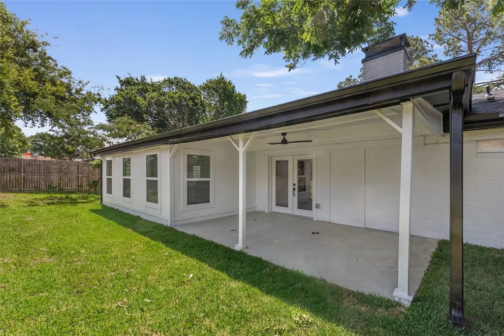 524 Circleview Drive N Hurst TX 76054