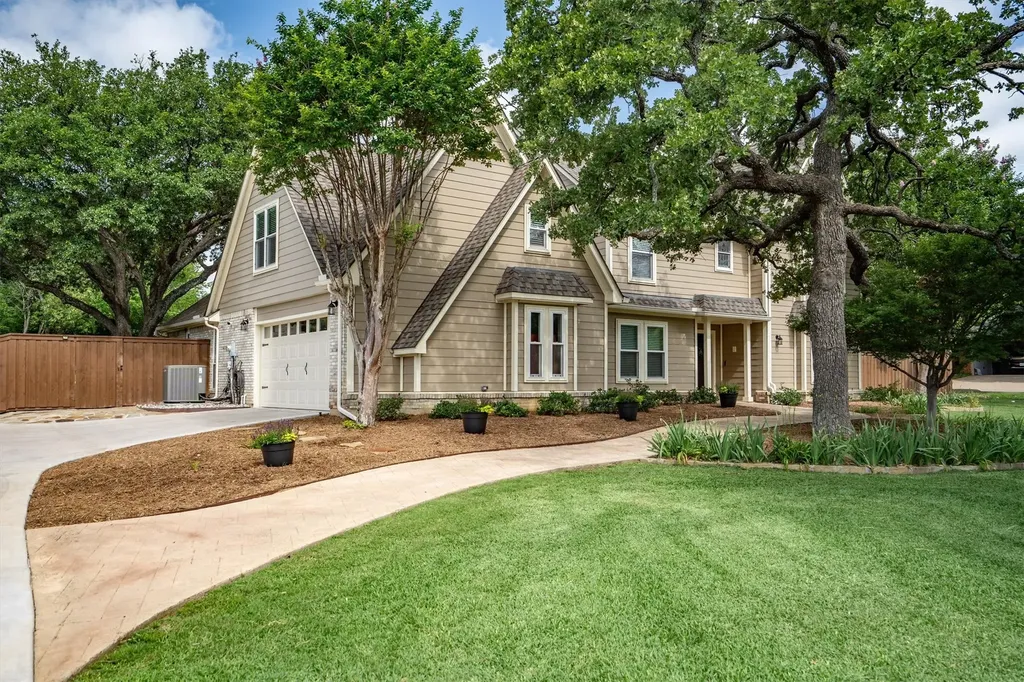 410 Simmons Road Double Oak TX 75077