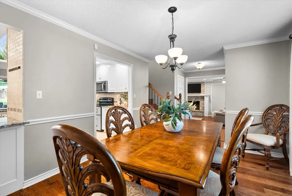 410 Simmons Road Double Oak TX 75077