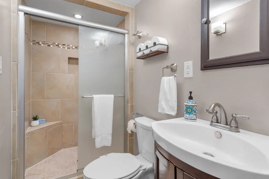 410 Simmons Road Double Oak TX 75077