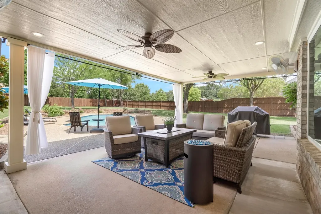 410 Simmons Road Double Oak TX 75077