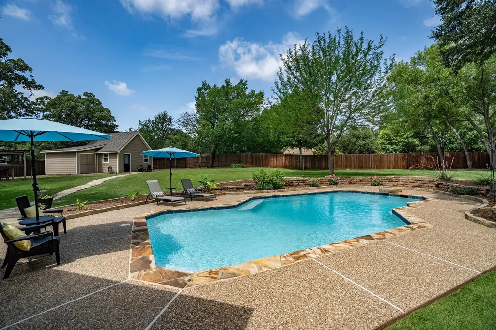 410 Simmons Road Double Oak TX 75077