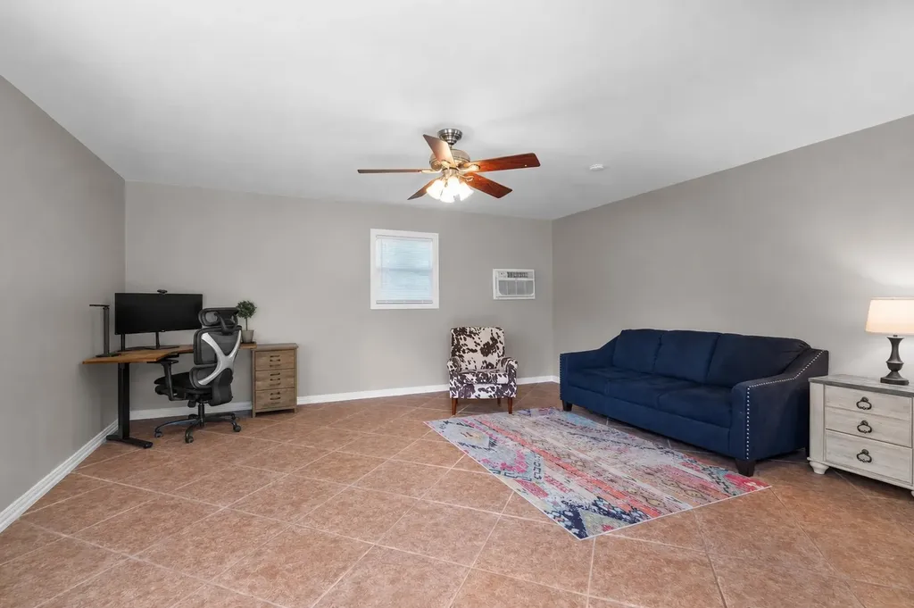 410 Simmons Road Double Oak TX 75077