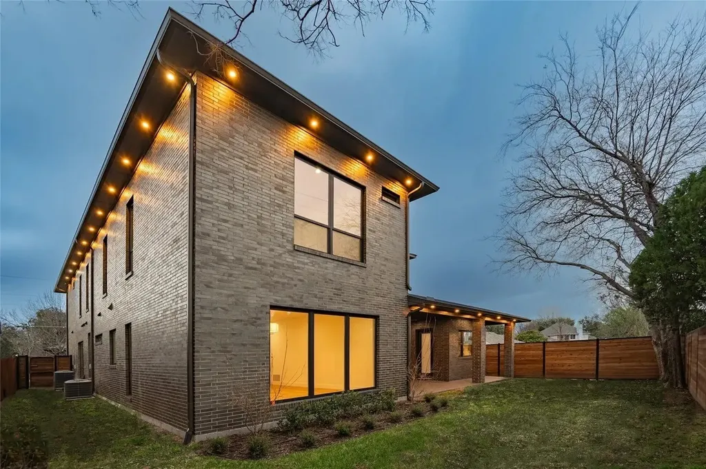 309 Kaye Street Coppell TX 75019